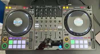 Letní sleva 50%HOT PRODEJ PRO Pioneer DDJ 1000 DJ Controller - Rekordbox - Výborný Stav