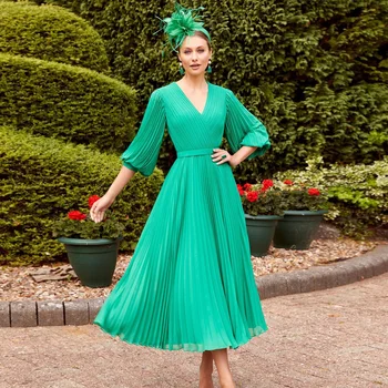 Elegantní Zelené Krátké Ženy Večerní Party Šaty Výstřih 3/4 Rukáv Čaj Délka Šifónové Prom Celebrity Šaty Robe De Soirée